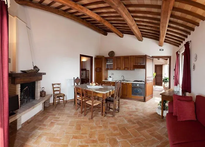 مزرعة للإقامة Il Barco سبيلّو